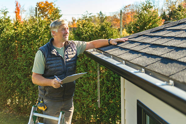 Professional Roofing technician working in Fort Scott, KS